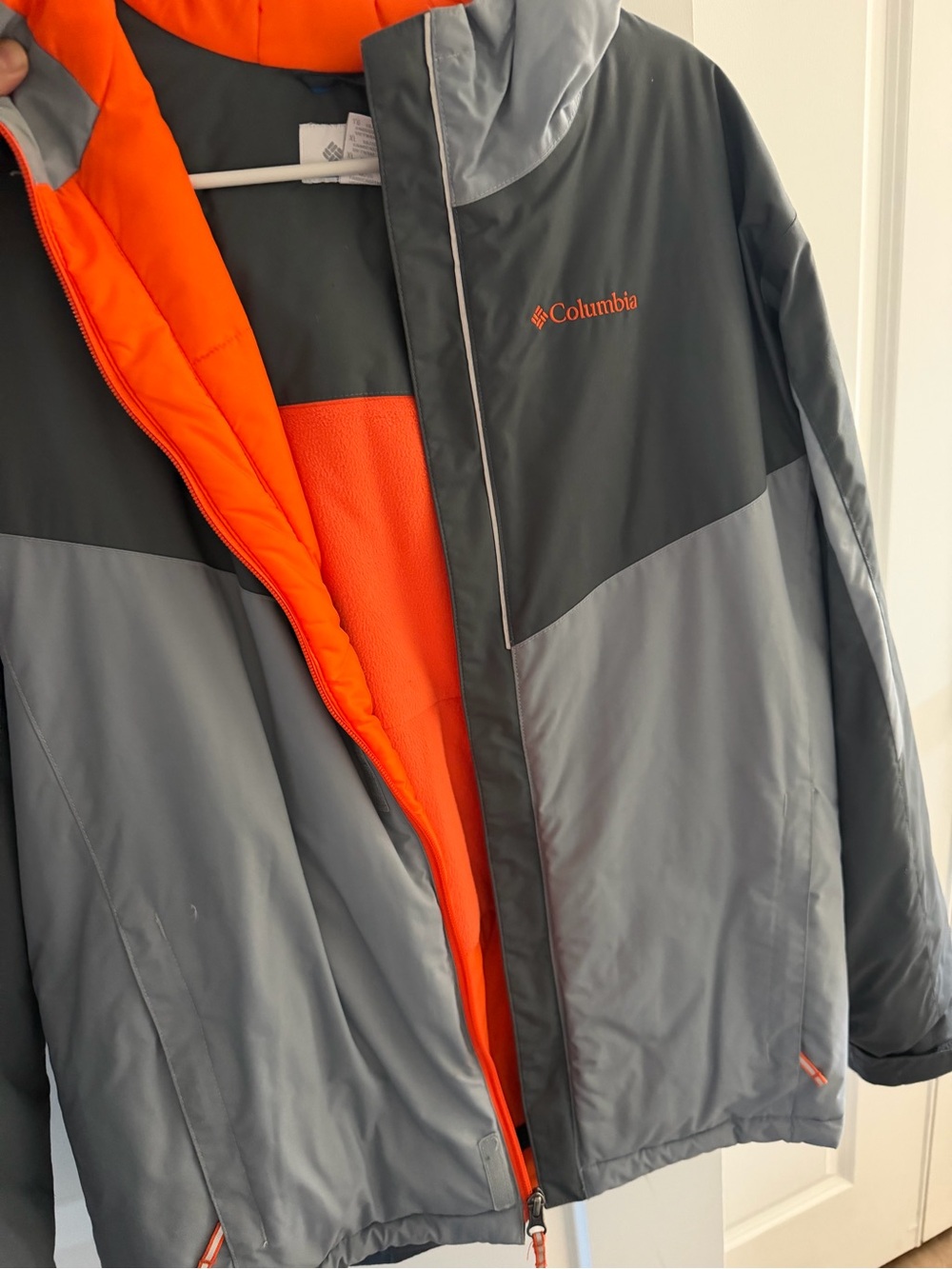 Columbia Men's Gray and Orange Insulated Puffer Jacket